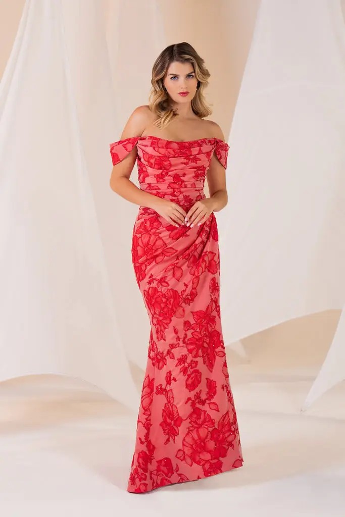 <h2>Anne Barge</h2><h4>Evening Trunk Show</h4> Main Image
