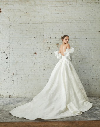 Rivini Style #Xenia W/Sleeve #2 Ivory thumbnail