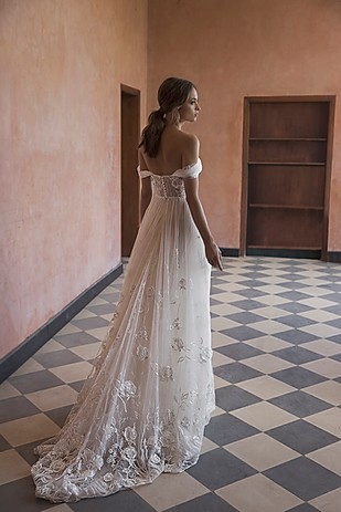 Arava Polak Bridal Style #Carmen #1 thumbnail