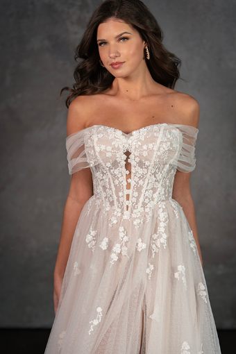 Essense of Australia Style #D4286 #2 default (IVBC-PL) IVORY LACE & TULLE OVER BISCOTTI GWN W PORCELAIN TULLE PLUNGE thumbnail