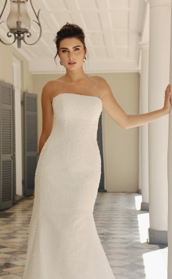 Essense of Australia Style #D4182 - SIB #0 default (IV-IV) IVORY BEADED TULLE OVER IVORY GOWN thumbnail